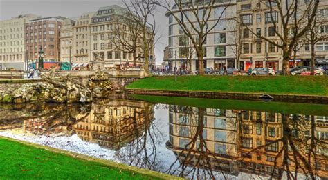 Königsallee (Düsseldorf) .